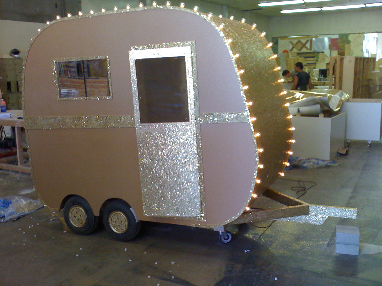Prop wagon for Las Vegas Forever 21 store opening